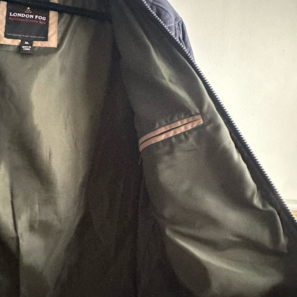 London Fog | Men’s Diamond Quilted Hooded Jacket - XL Navy Blue - Picture 8 of 10